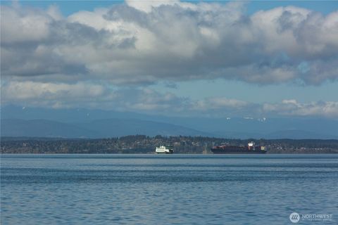 Photo of 238 Keystone Avenue, Coupeville, WA 98239 (MLS # 2494094)