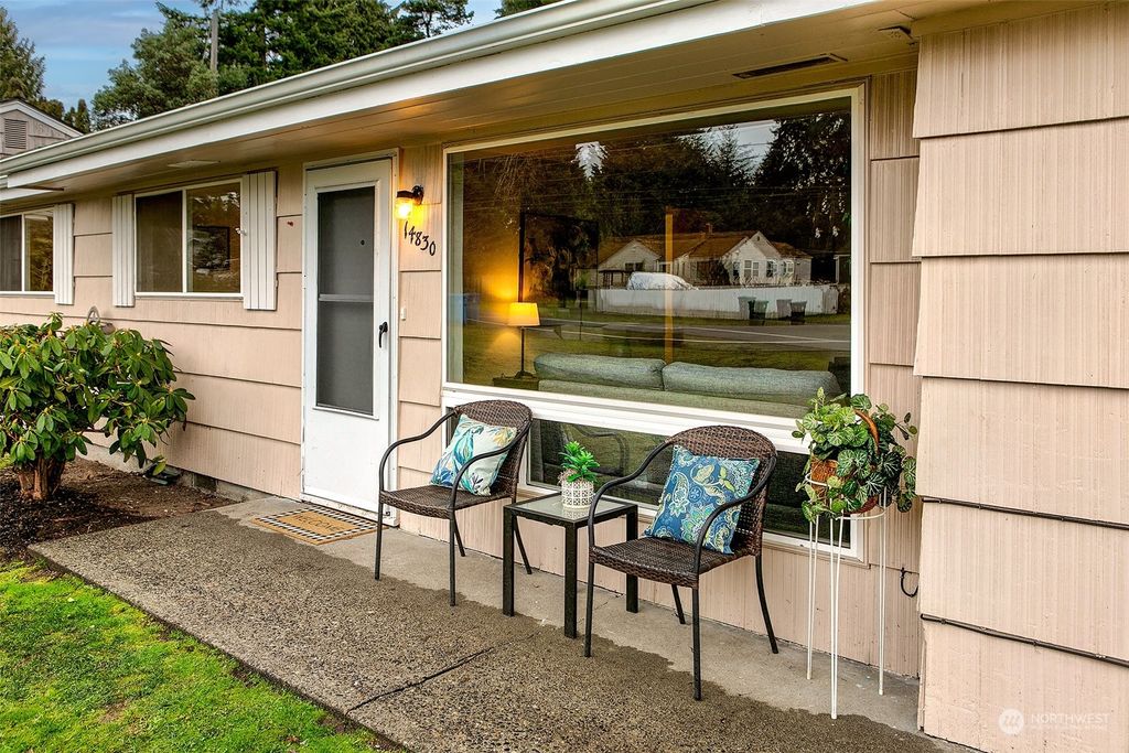 Photo of 14830 8th Avenue NE, Shoreline, WA 98155 (MLS # 2316952)