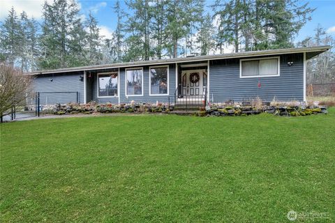 41011 96th Avenue E Eatonville WA 98328