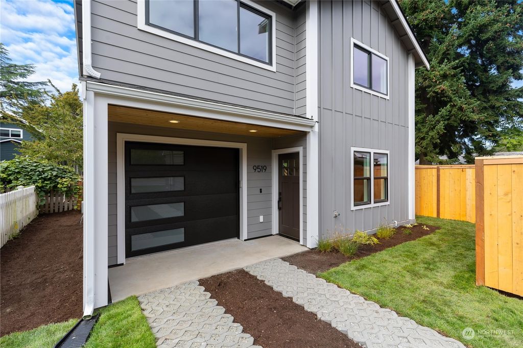 Photo of 9519 13th Avenue NW, Seattle, WA 98117 (MLS # 2293438)