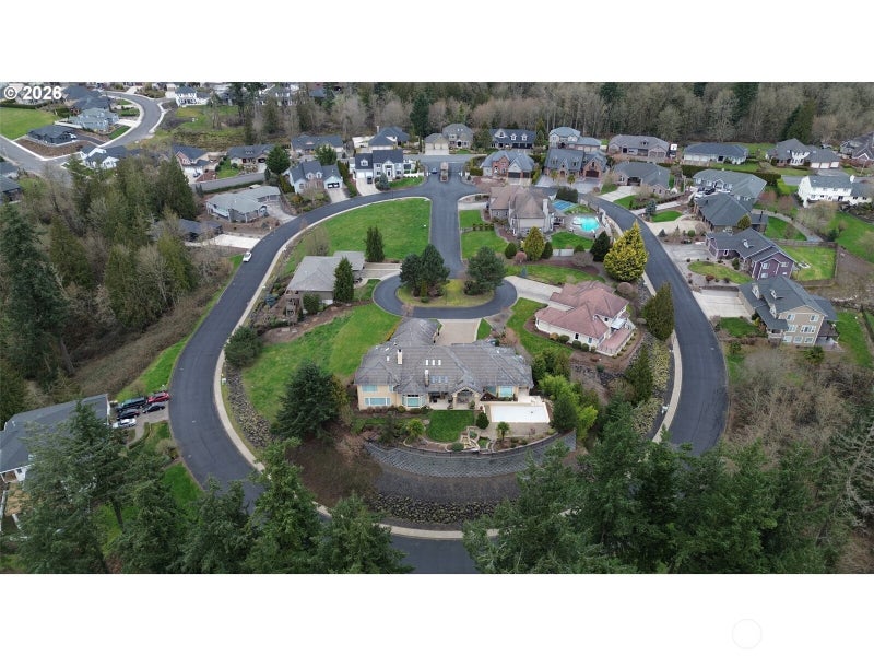 8 Forest Hill Estate