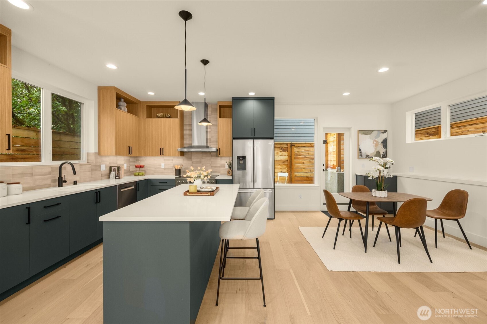 5204 Sand Point Way NE