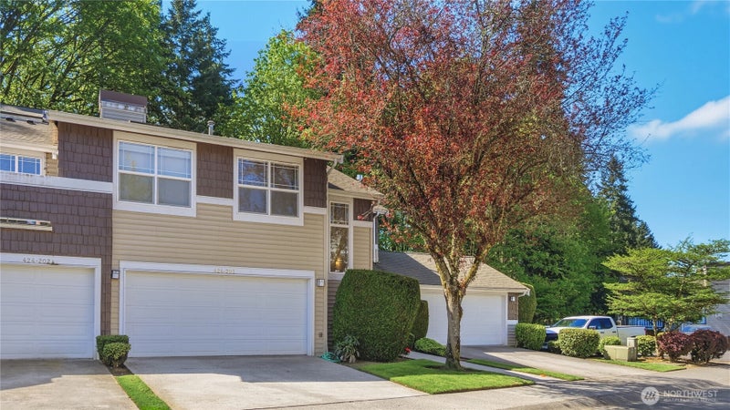 424 228th Street SW H203