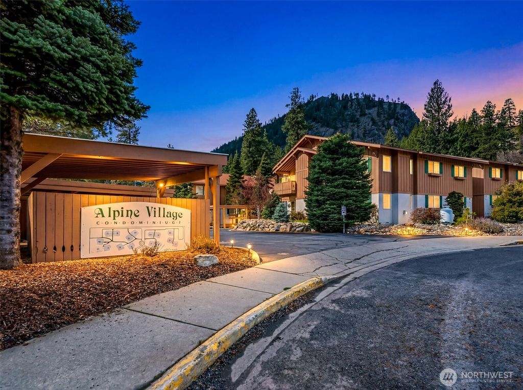 Photo of 480 Alpine Place, Leavenworth, WA 98826 (MLS # 2506894)