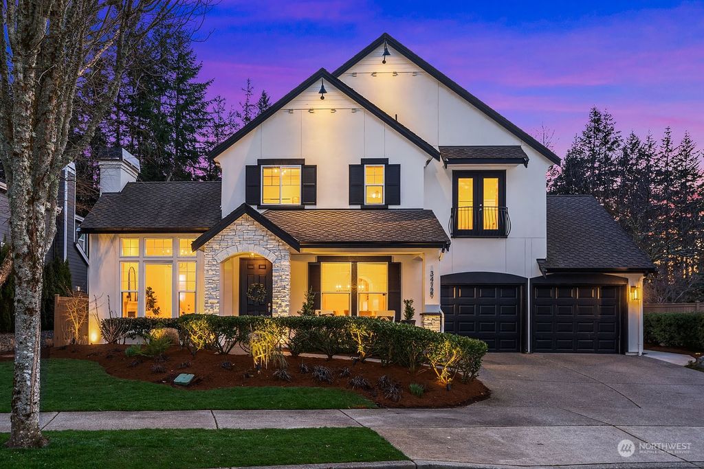 Photo of 34729 SE Garden Court, Snoqualmie, WA 98065 (MLS # 2047786)