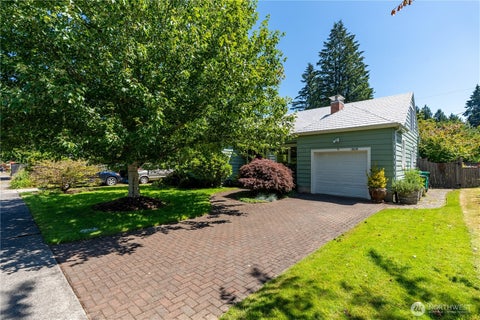 Photo of 3018 Moore Street SE, Olympia, WA 98501 (MLS # 2548461)