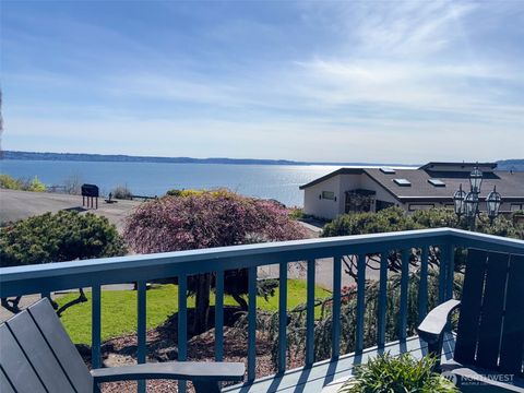 Photo of 21550 1st Court S, Normandy Park, WA 98198 (MLS # 2502979)