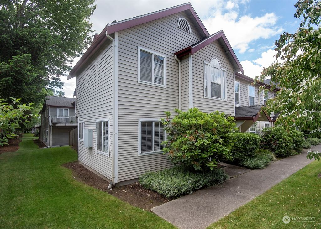 Photo of 13306 SE 272nd Street #C101, Kent, WA 98042 (MLS # 2129750)