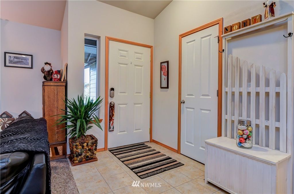 listing image 9367740030958142511
