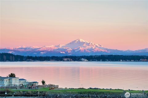 Photo of 8024 Chinook Way, Blaine, WA 98230 (MLS # 2488981)