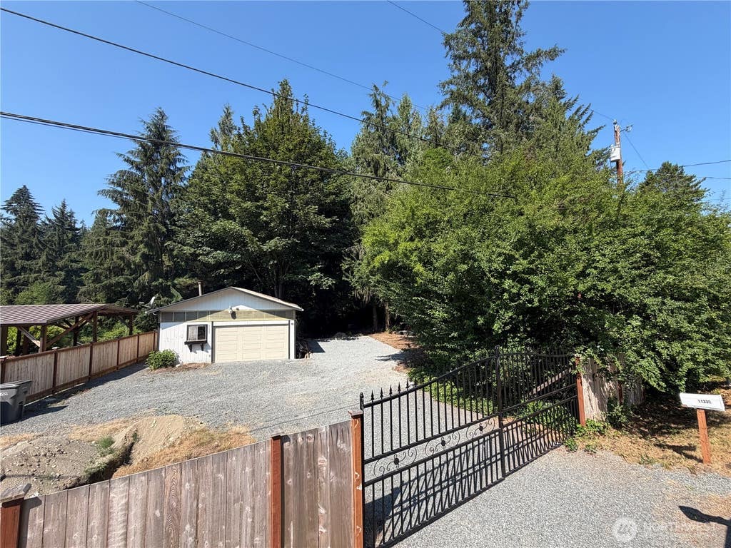 Photo of 11330 172nd Drive NE, Granite Falls, WA 98252 (MLS # 2566469)