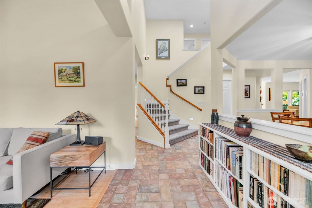 Photo of 18005 252 Avenue SE, Maple Valley, WA 98038 (MLS # 2418405)