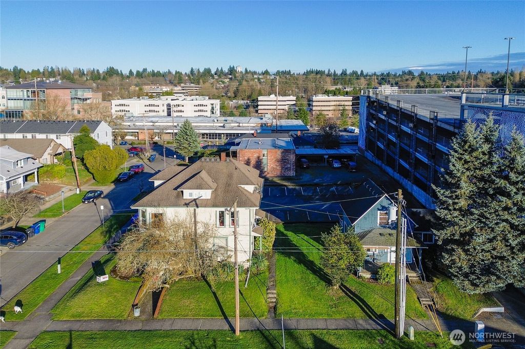 Photo of 906 908 Adams Street SE, Olympia, WA 98501 (MLS # 2481889)