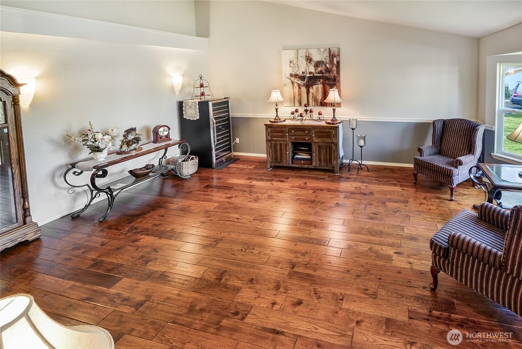 Photo of 2914 127 Avenue NE, Lake Stevens, WA 98258 (MLS # 2504699)