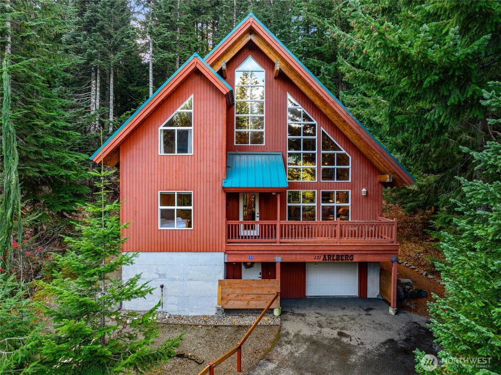 Photo of 131 Arlberg Place, Snoqualmie Pass, WA 98068 (MLS # 2458692)