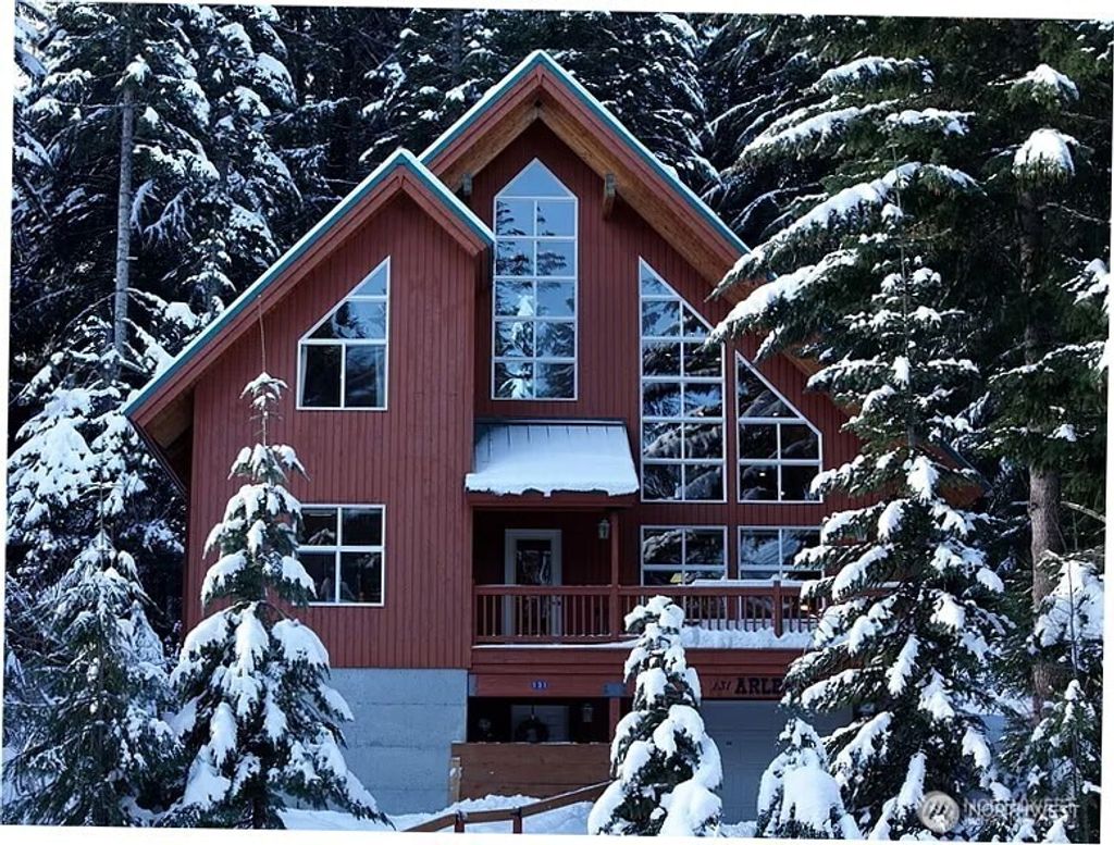 Photo of 131 Arlberg Place, Snoqualmie Pass, WA 98068 (MLS # 2458692)