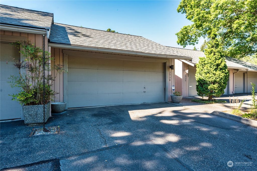 Photo of 2930 Kennewick Place NE, Renton, WA 98056 (MLS # 2262986)