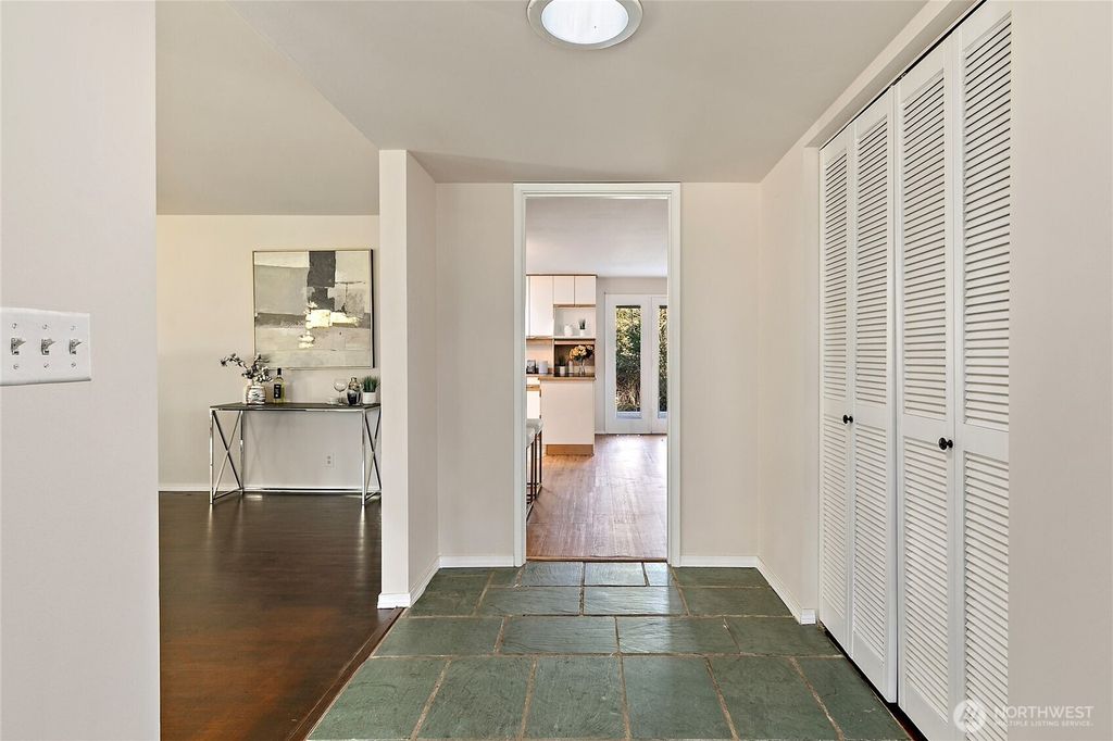 Photo of 15712 NE 56th Way, Redmond, WA 98052 (MLS # 2470253)