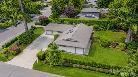 Photo of 16405 SE 145th st ST, Renton, WA 98059 (MLS # 2546110)