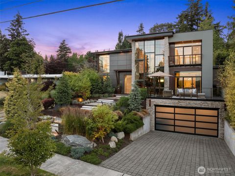 332 10th Ave, Kirkland, WA 98033 - MLS#: 2336775