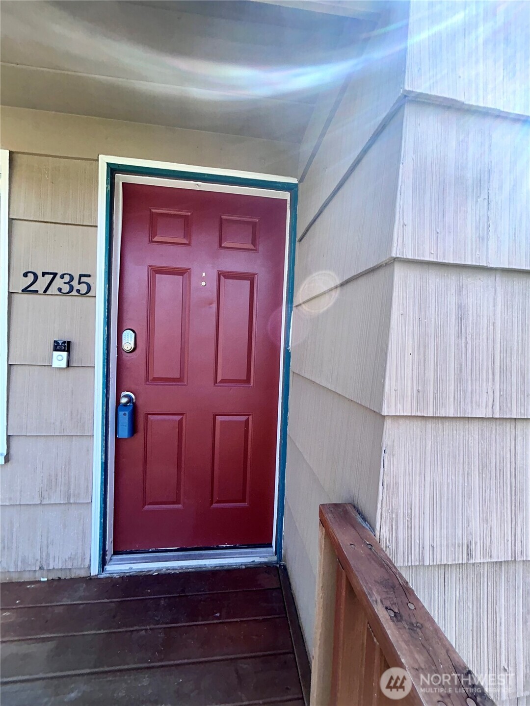 2735 Locust Avenue W