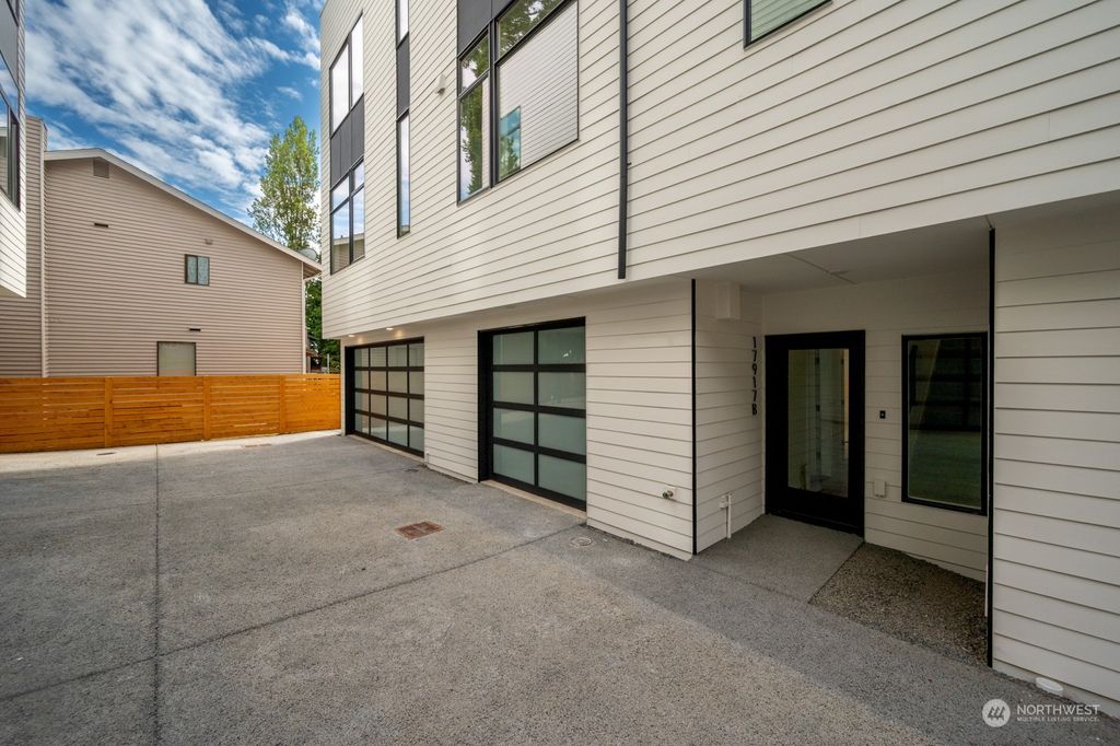 Photo of 17917 Stone Avenue N #B, Shoreline, WA 98133 (MLS # 2141940)