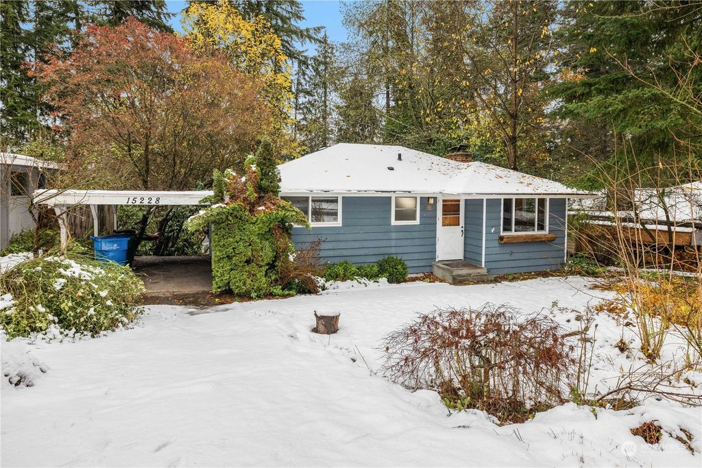 Photo of 15228 Ashworth Avenue N, Shoreline, WA 98133 (MLS # 2017126)