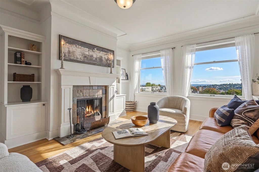 Photo of 1808 Bigelow Avenue N #101B, Seattle, WA 98109 (MLS # 2560942)