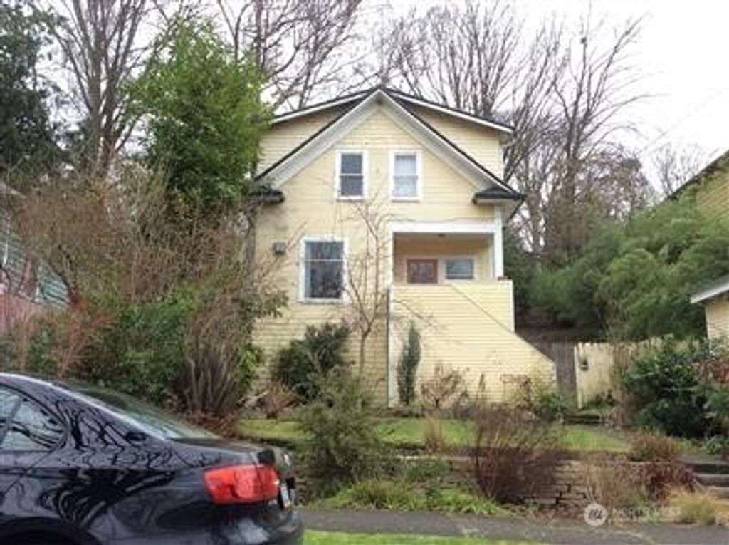 Photo of 3328 36th Avenue S, Seattle, WA 98144 (MLS # 2515486)