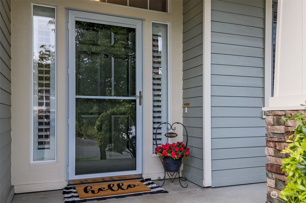 Photo of 2214 146th Place SW, Lynnwood, WA 98087 (MLS # 2248704)