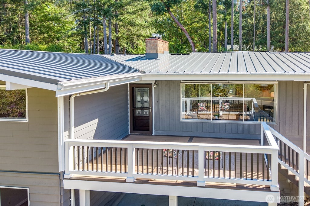 Photo of 1868 NW Palmer Lane, Bremerton, WA 98311 (MLS # 2580643)