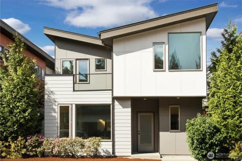Photo of 1471 14th Place NE, Issaquah, WA 98029 (MLS # 2562599)