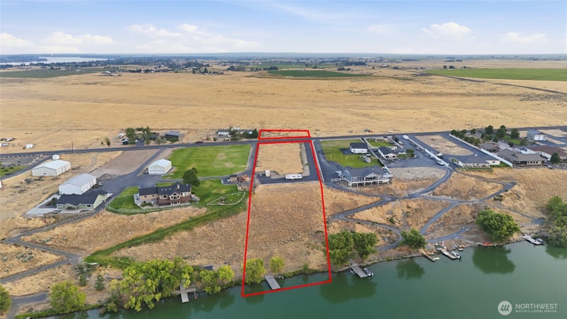 5320 Panorama Drive