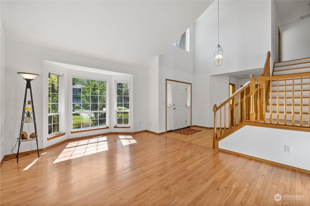 Photo of 15222 55th Drive SE, Everett, WA 98208 (MLS # 2069060)