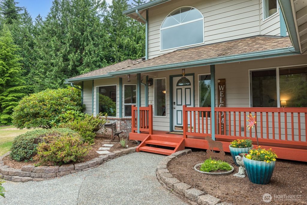 Photo of 14314 66th Avenue NW, Stanwood, WA 98292 (MLS # 2400685)