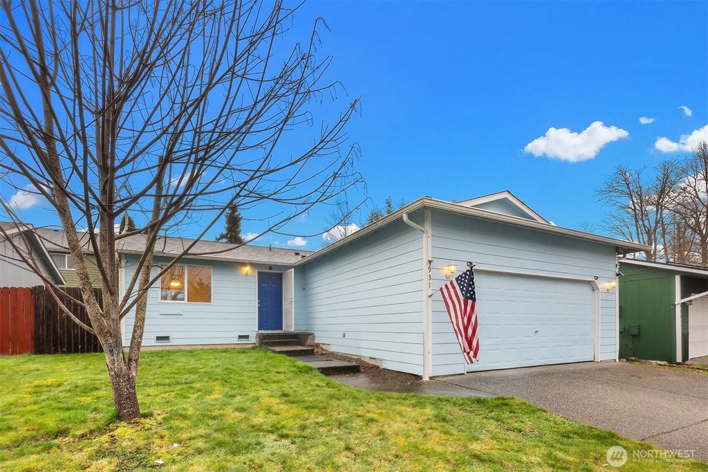 Photo of 931 Perkins Way, Sultan, WA 98294 (MLS # 2349753)