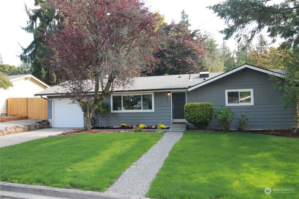 Photo of 20018 95th Place NE, Bothell, WA 98011 (MLS # 2166587)