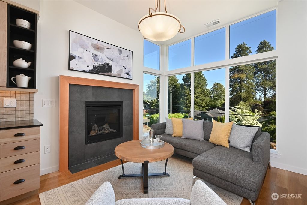 Photo of 108 NW 101st Street #B, Seattle, WA 98177 (MLS # 2269904)