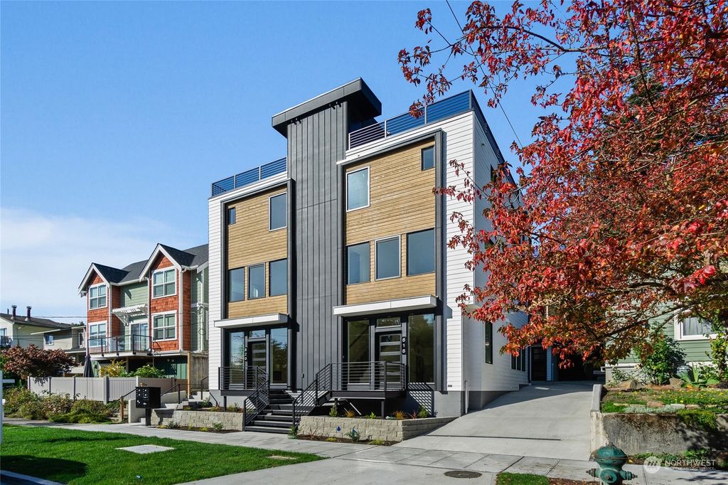 Photo of 822 NW 51st Street #B, Seattle, WA 98107 (MLS # 2293461)