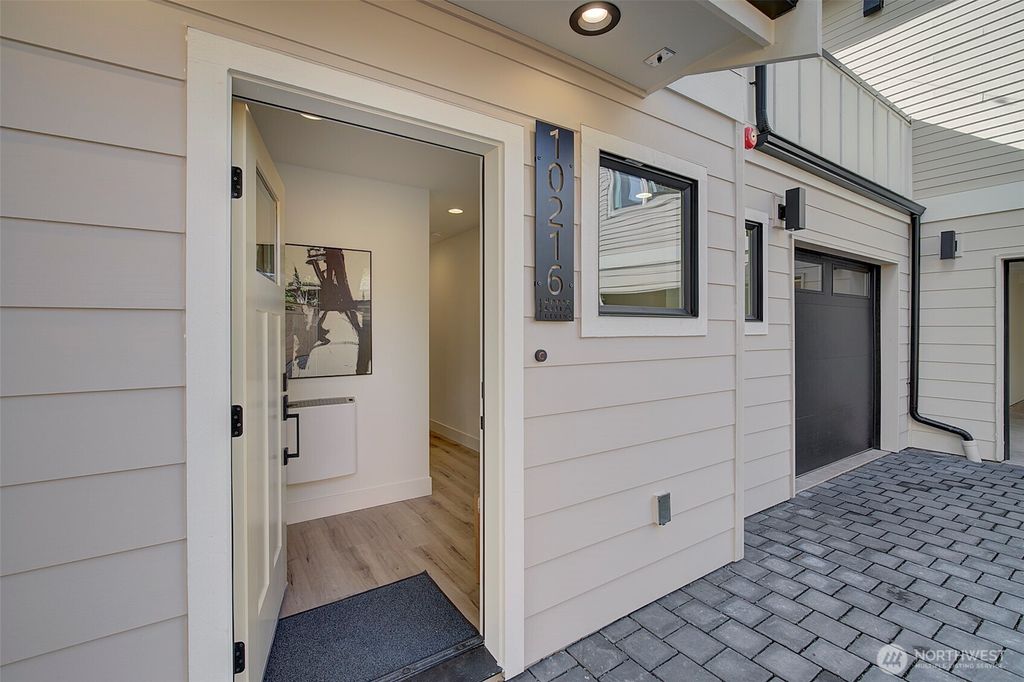 Photo of 10216 40th Avenue SW, Seattle, WA 98146 (MLS # 2401615)