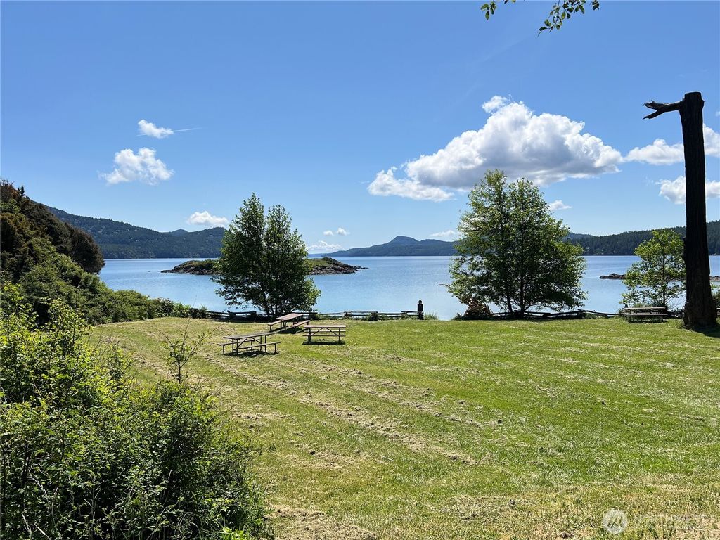 listing image 9361931158100189134