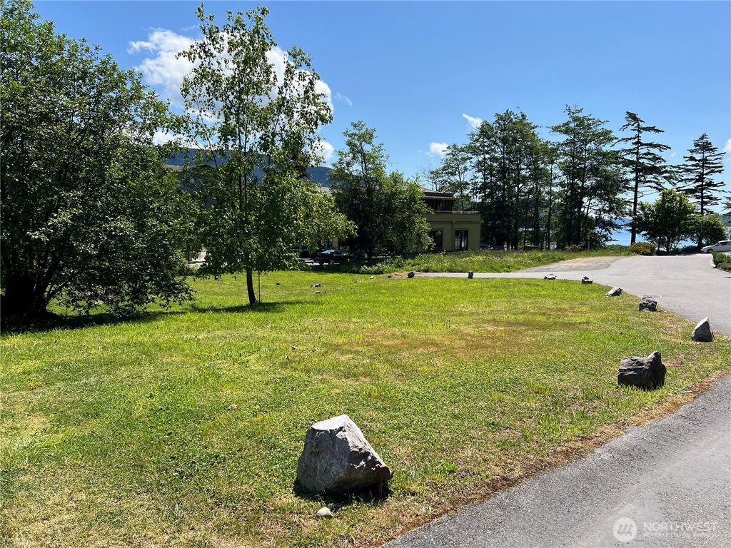 listing image 9366172152711894525