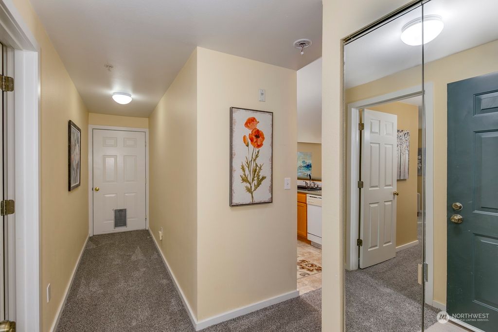 Photo of 2001 120th Place SE #6-103, Everett, WA 98208 (MLS # 2314969)