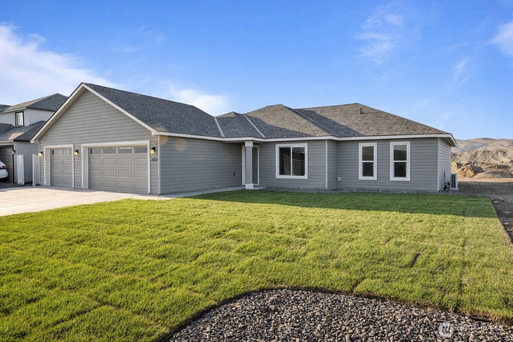 Photo of 6549 Hwy 262 E #156, Othello, WA 99344 (MLS # 2493474)