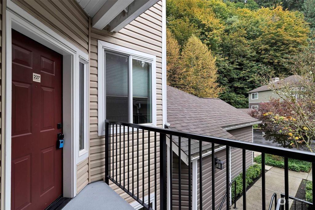 Photo of 5000 NW Village Park Drive #E227, Issaquah, WA 98027 (MLS # 2175471)