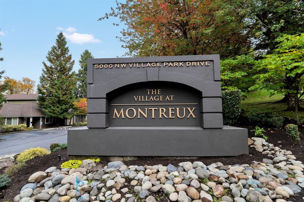 Photo of 5000 NW Village Park Drive #E227, Issaquah, WA 98027 (MLS # 2175471)