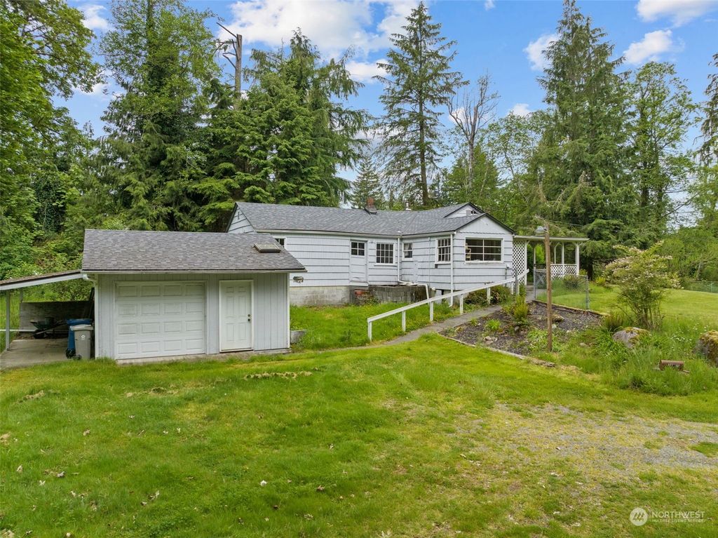 Photo of 24841 SE 224th Street, Maple Valley, WA 98038 (MLS # 2125657)