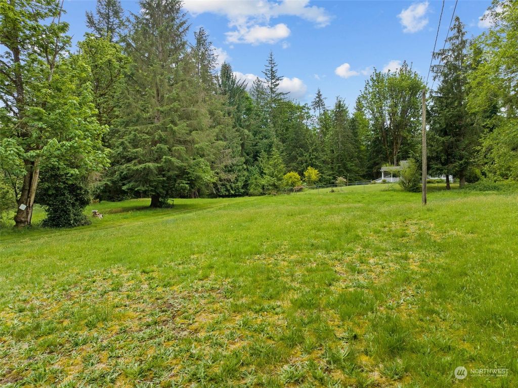 Photo of 24841 SE 224th Street, Maple Valley, WA 98038 (MLS # 2125657)