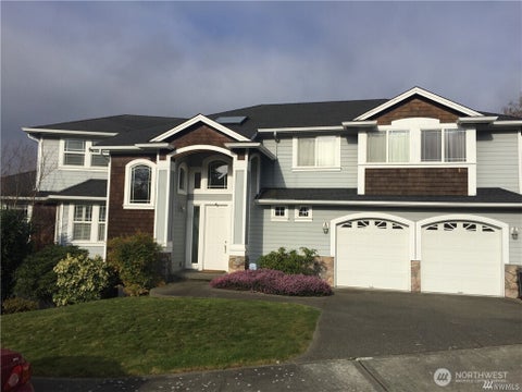Photo of 601 Bronson Place NE, Renton, WA 98056 (MLS # 2578699)
