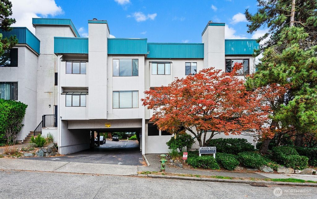 Photo of 1740 NE 86th Street #215, Seattle, WA 98115 (MLS # 2447534)
